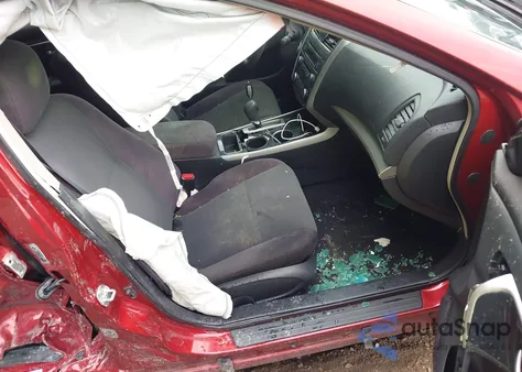 2013 Nissan Altima 2.5/S/Sv/Sl z USA, uszkodzony, nr VIN 1N4AL3AP6DC127533